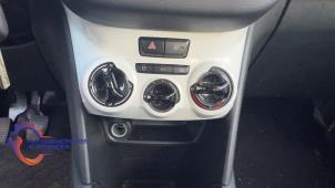 Peugeot 208 I 1.0 Vti 12V PureTech Sloopvoertuig (2014, Wit)