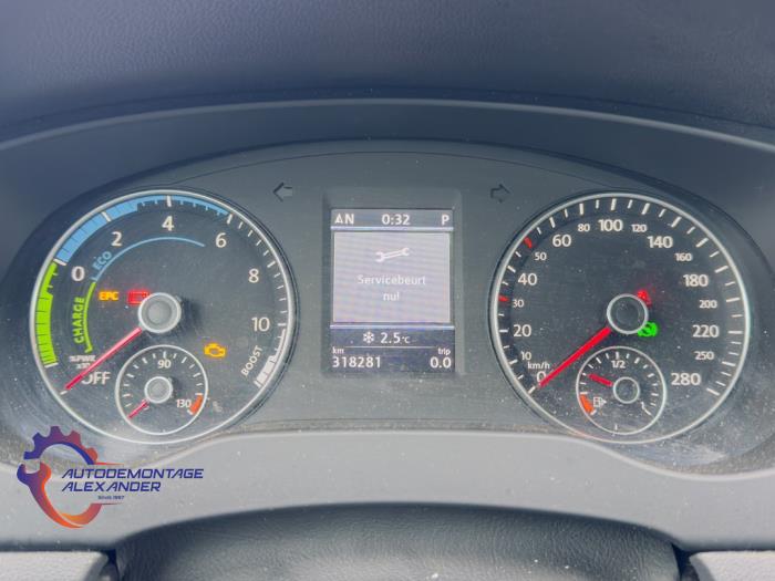 Volkswagen Jetta IV 1.4 TSI Hybrid 16V Sloopvoertuig (2013, Grijs)