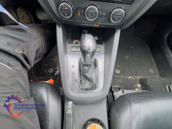 Volkswagen Jetta IV 1.4 TSI Hybrid 16V Sloopvoertuig (2013, Grijs)