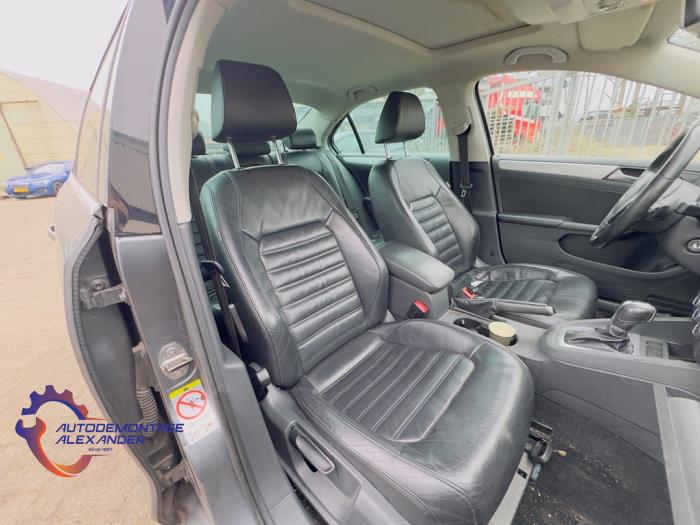 Volkswagen Jetta IV 1.4 TSI Hybrid 16V Sloopvoertuig (2013, Grijs)