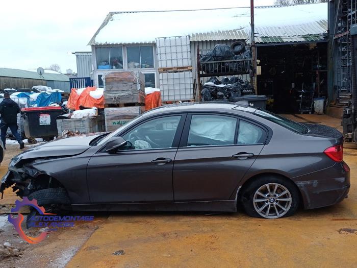 BMW 3 serie 316d 2.0 16V Sloopvoertuig (2014, Bruin)