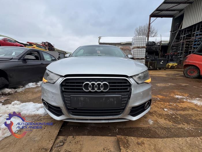 Audi A1 1.6 TDI 16V Sloopvoertuig (2011, Grijs)