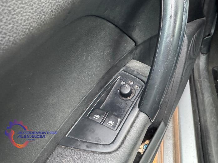 Audi A1 1.6 TDI 16V Sloopvoertuig (2011, Grijs)