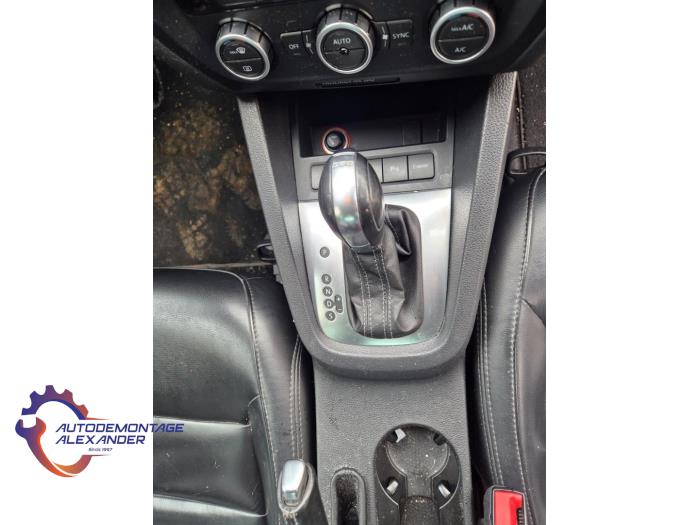 Volkswagen Jetta IV 1.4 TSI Hybrid 16V Sloopvoertuig (2013, Blauw)