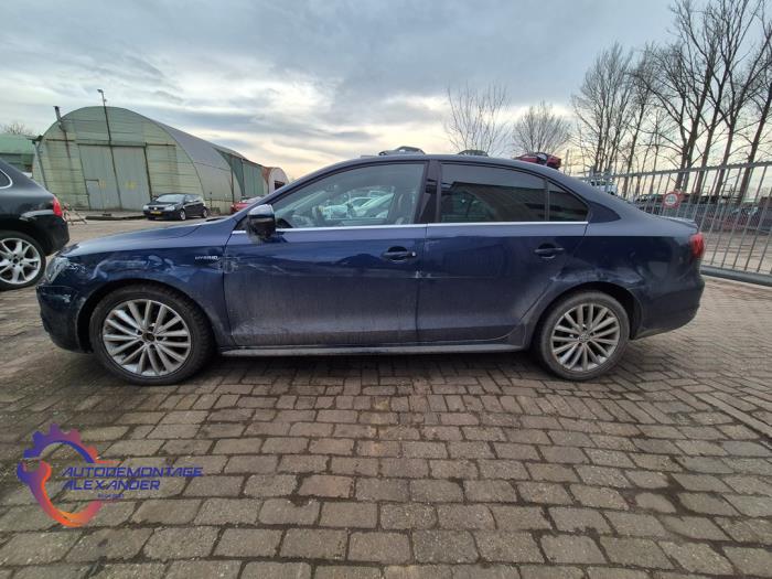 Volkswagen Jetta IV 1.4 TSI Hybrid 16V Sloopvoertuig (2013, Blauw)