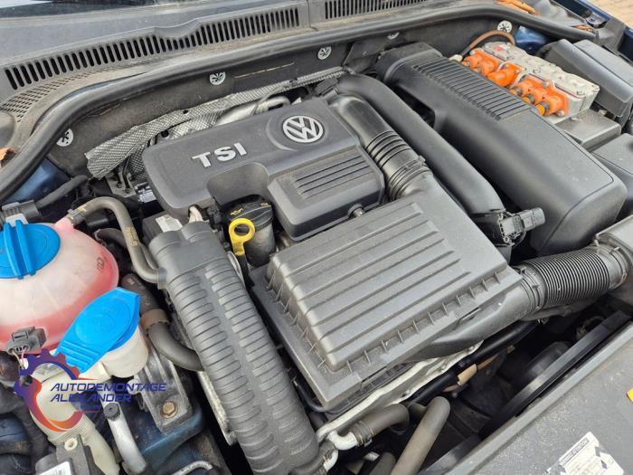 Volkswagen Jetta IV 1.4 TSI Hybrid 16V Sloopvoertuig (2013, Blauw)