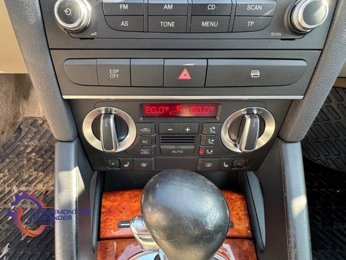 Audi A3 Sportback 2.0 TDI 16V Sloopvoertuig (2009, Blauw)