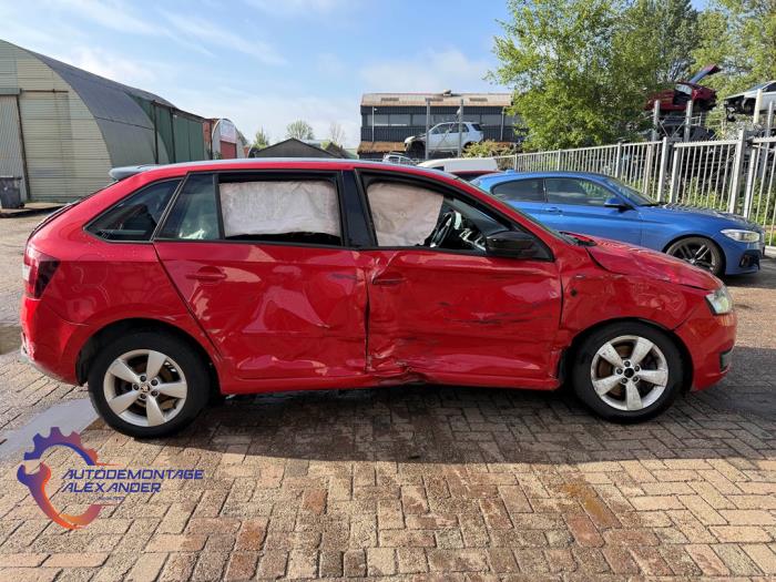 Skoda Rapid Spaceback 1.6 TDI Greenline Sloopvoertuig (2014, Rood)