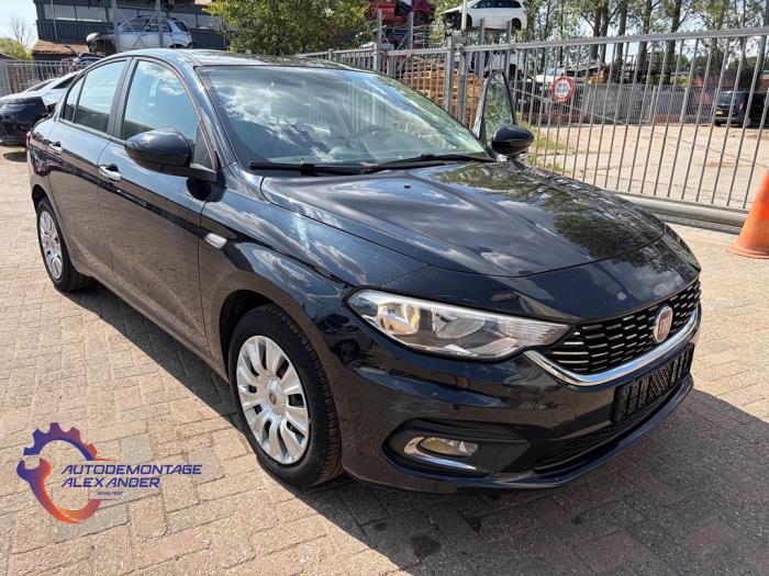 Fiat Tipo 1.4 16V  (Sloop)