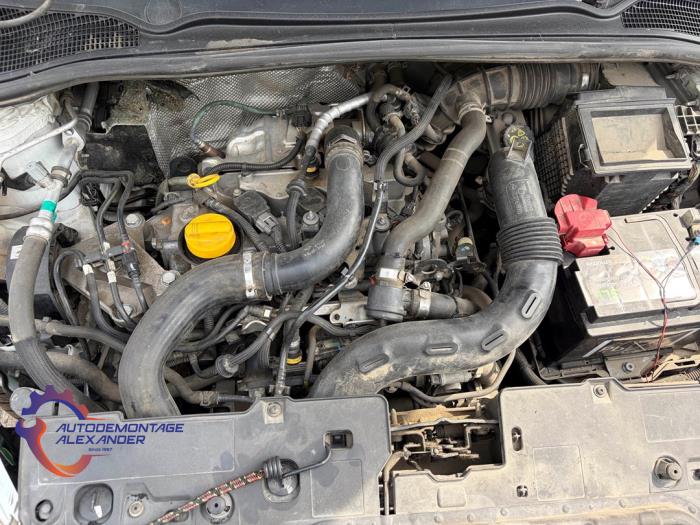 Renault Clio IV 0.9 Energy TCE 90 12V Sloopvoertuig (2017, Wit)