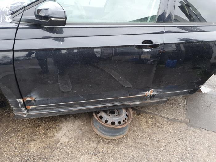 Volkswagen Polo VI 1.0 TSI 12V Sloopvoertuig (2018, Zwart)