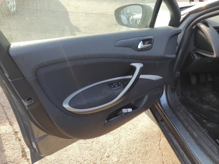 Citroen C5 III Berline 1.6 HDiF 16V 110 Sloopvoertuig (2012)