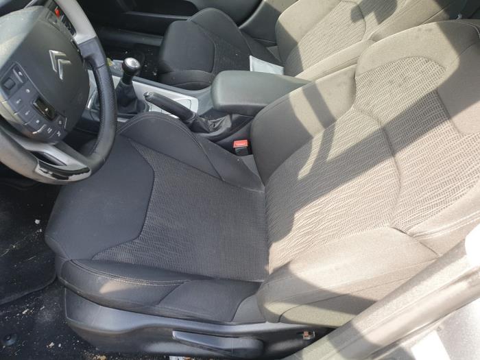 Citroen C5 III Berline 1.6 HDiF 16V 110 Sloopvoertuig (2012)