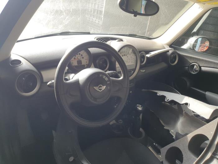 Mini Mini 1.6 16V One Sloopvoertuig (2012)