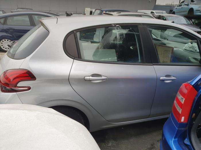 Peugeot 208 Sloopvoertuig (2017)