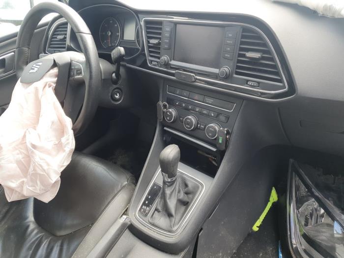 Seat Leon ST 1.6 TDI Ecomotive 16V Sloopvoertuig (2015, Grijs)