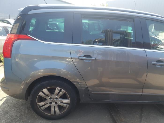 Peugeot 5008 I 1.6 THP 16V Sloopvoertuig (2012, Grijs)