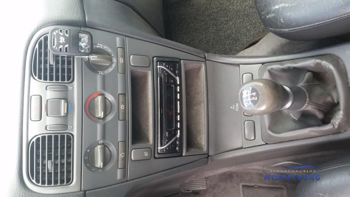 Volvo V40 1.8 16V Sloopvoertuig (1997, Zwart)