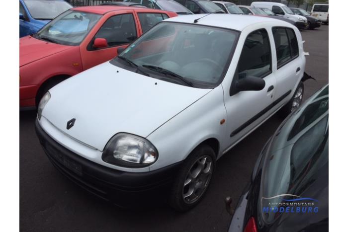 Renault Clio Sloopvoertuig (1998, Wit)