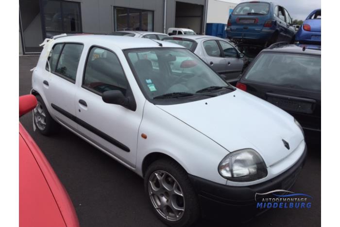 Renault Clio Sloopvoertuig (1998, Wit)