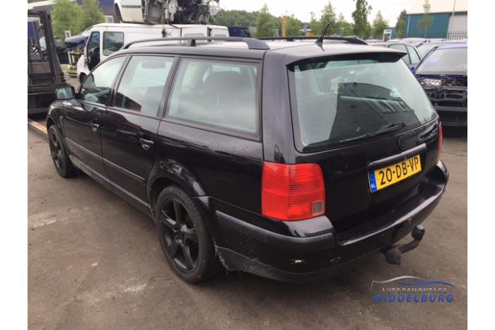 Volkswagen Passat Variant 2.3 VR5 Sloopvoertuig (1999, Zwart)