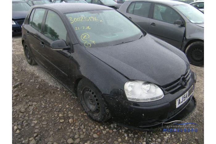 Volkswagen Golf Sloopvoertuig (2005, Zwart)