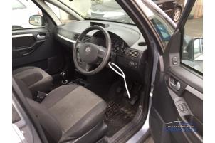 Opel Meriva Sloopvoertuig (2004, Zilver)