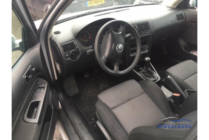 Volkswagen Golf IV 1.6 16V Sloopvoertuig (2000, Grijs)