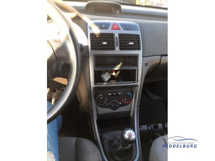 Peugeot 307 1.6 16V Sloopvoertuig (2001, Groen)