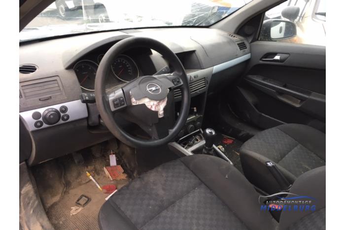 Opel Astra H 1.7 CDTi 16V Sloopvoertuig (2004, Zwart)