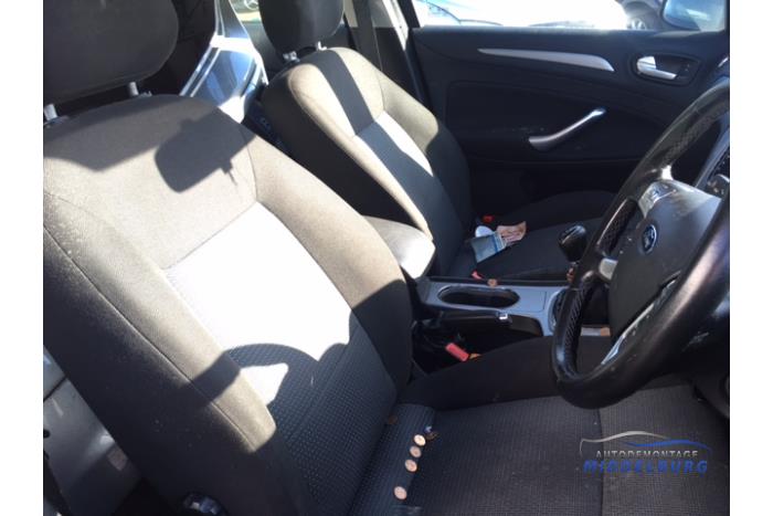 Ford Mondeo IV 1.8 TDCi 125 16V Sloopvoertuig (2010, Blauw)