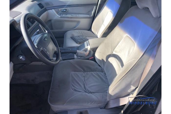 Volvo S80 2.4 SE 20V 170 Sloopvoertuig (1999, Grijs)