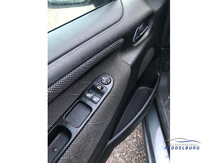 Peugeot 207 SW 1.6 HDi 16V Sloopvoertuig (2008, Grijs)