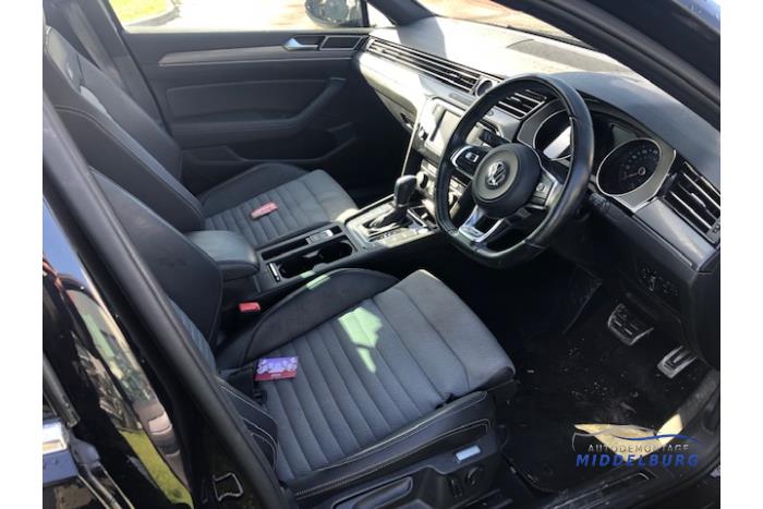 Volkswagen Passat 2.0 TDI 16V 190 4Motion Sloopvoertuig (2016, Zwart)