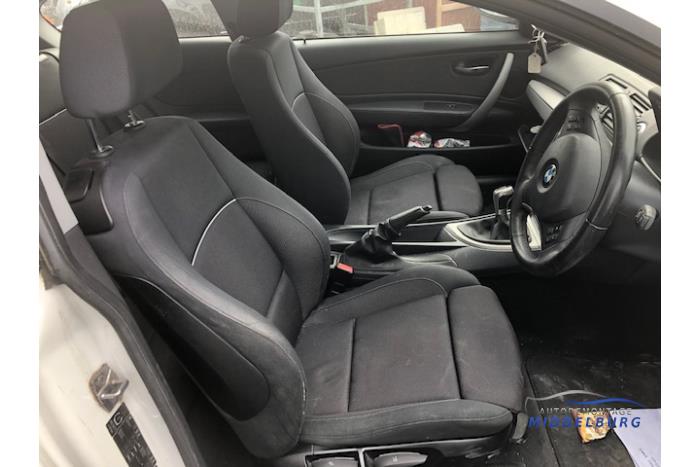 BMW 1 serie 118i 16V Sloopvoertuig (2009, Wit)