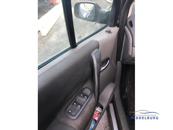 Renault Scénic II 1.9 dCi 120 Sloopvoertuig (2004, Zwart)