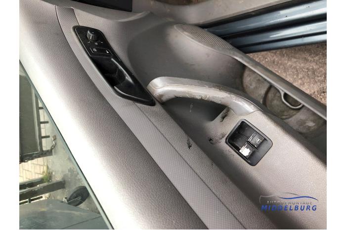 Volkswagen Caddy III 2.0 SDI Sloopvoertuig (2004, OFFROADGREY)