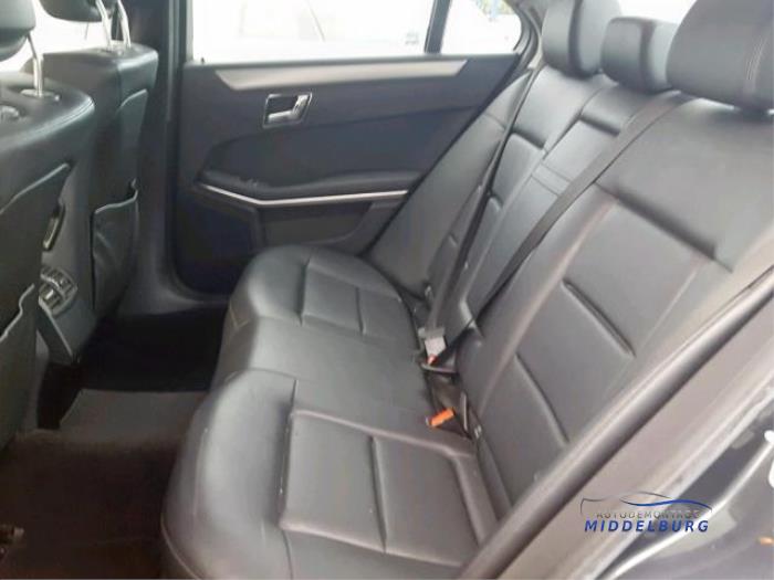 Mercedes E E-220 CDI 16V BlueEfficiency,BlueTEC Sloopvoertuig (2009, Grijs)