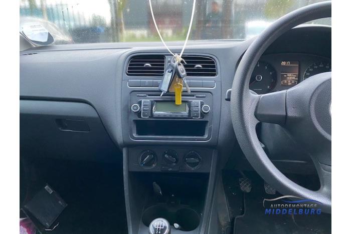 Volkswagen Polo V 1.2 12V BlueMotion Technology Sloopvoertuig (2011, Wit)