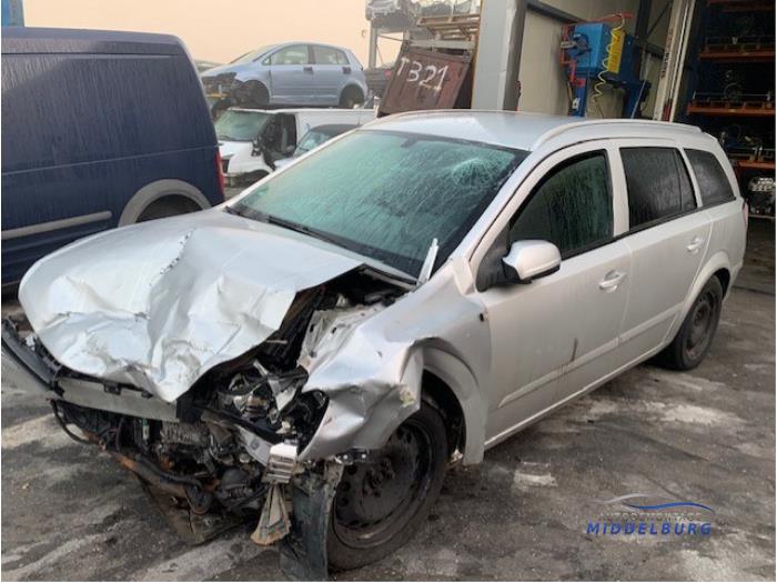 Opel Astra H SW 1.9 CDTi 100 Sloopvoertuig (2006, Grijs)