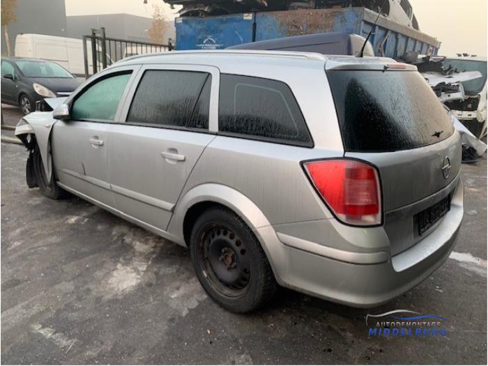 Opel Astra H SW 1.9 CDTi 100 Sloopvoertuig (2006, Grijs)