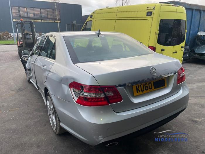 Mercedes E E-250 CDI 16V BlueEfficiency,BlueTec Sloopvoertuig (2011, Grijs)