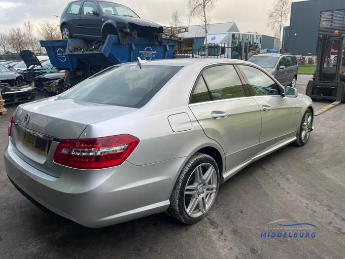 Mercedes E E-250 CDI 16V BlueEfficiency,BlueTec Sloopvoertuig (2011, Grijs)