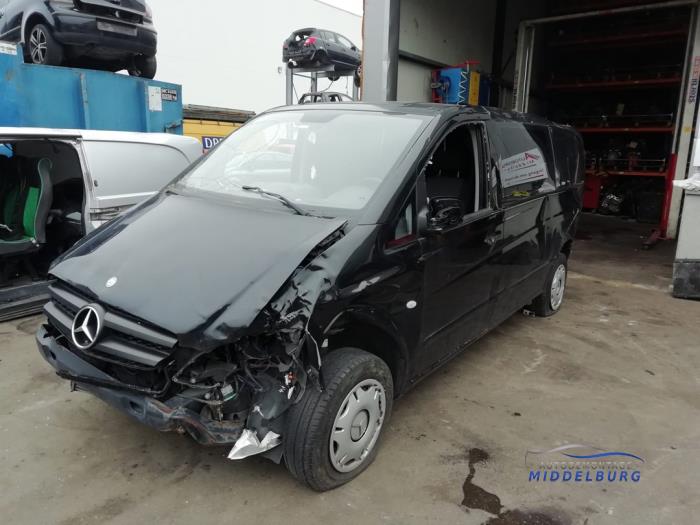 Mercedes Vito 2.2 113 CDI 16V Euro 5 Sloopvoertuig (2014, Zwart)