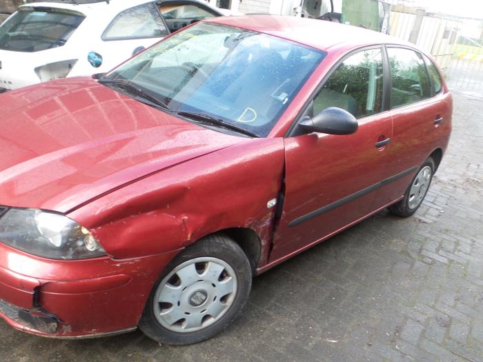 Seat Ibiza Sloopvoertuig (2005, Bordeaux)