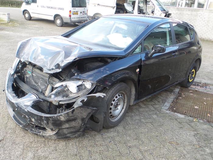 Seat Leon 2.0 TDI 16V Sloopvoertuig (2008, Metallic, Zwart)