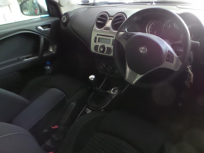 Alfa Romeo MiTo (955), Hatchback, 2008 / 2018 1.4 TB 16V, Hatchback, Benzine, 1.368cc, 114kW (155pk), FWD, 199A8000, 2008-08 / 2011-06, 955AXA ()