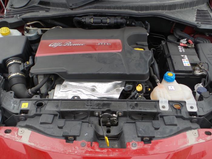 Alfa Romeo MiTo (955), Hatchback, 2008 / 2018 1.6 JTDm 16V, Hatchback, Diesel, 1.598cc, 88kW (120pk), FWD, 955A3000, 2008-08 / 2015-08, 955AXC1 ()