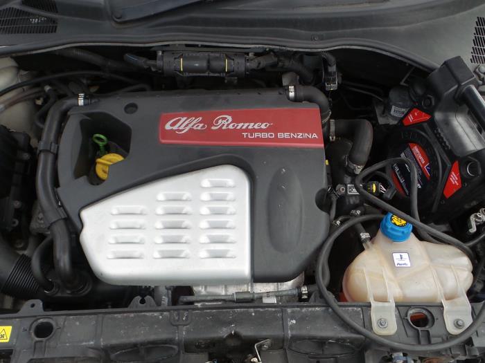 Alfa Romeo MiTo (955), Hatchback, 2008 / 2018 1.4 TB 16V, Hatchback, Benzine, 1.368cc, 114kW (155pk), FWD, 199A8000, 2008-08 / 2011-06, 955AXA (50512547)