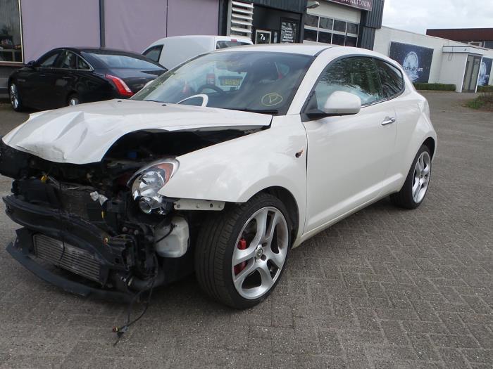 Alfa Romeo MiTo (955), Hatchback, 2008 / 2018 1.4 TB 16V, Hatchback, Benzine, 1.368cc, 114kW (155pk), FWD, 199A8000, 2008-08 / 2011-06, 955AXA (50512547)